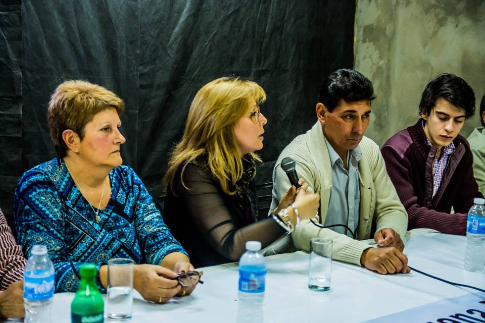 19399286_1413076775477215_2809090687305340756_n 