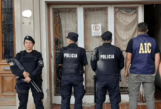 Allanamientos-en-Canada-culminaron-con-3-detenidos-y-secuestro-de-droga-11.11.2022