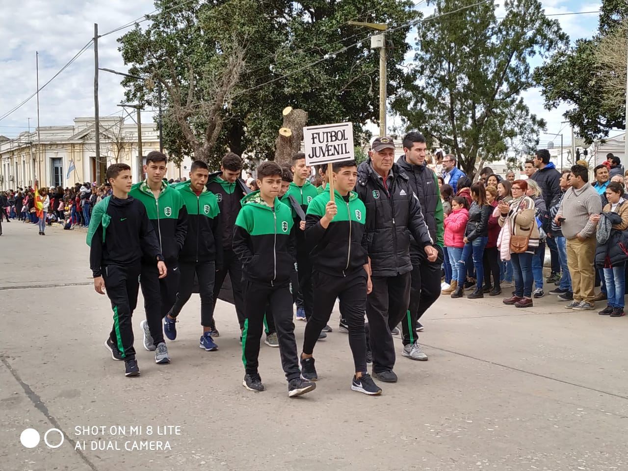 eae6bf1e-61b7-4582-88e0-f5b1c219fd83