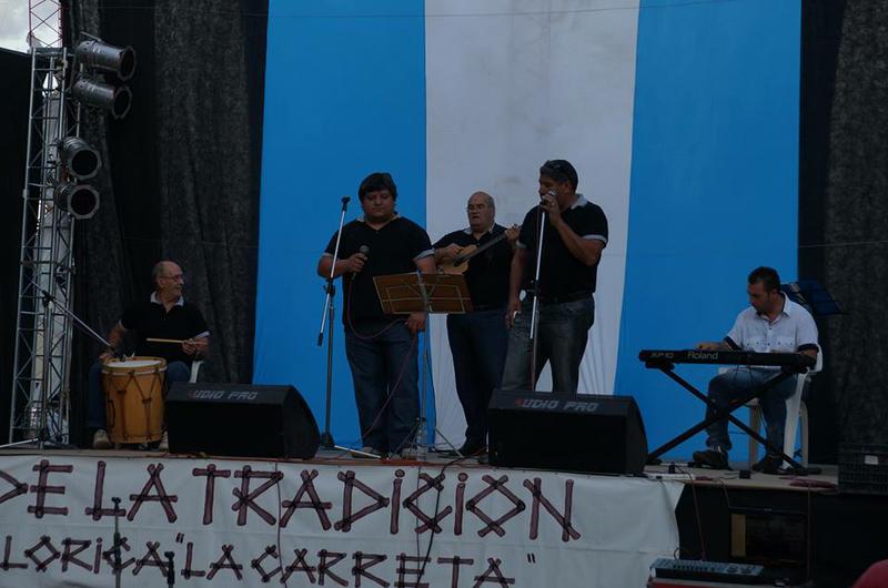 12233579_10207109117919761_412839611_n