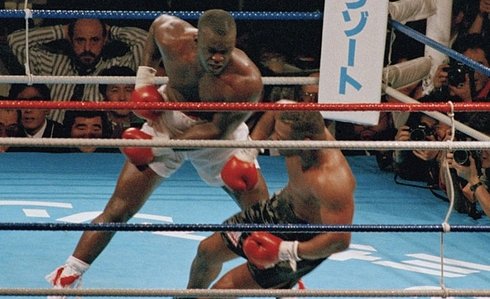 Mike-Tyson-vs-James-Buster-.jpg