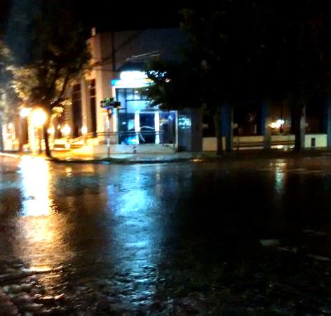 llueve-noche.-nov30-14.jpg