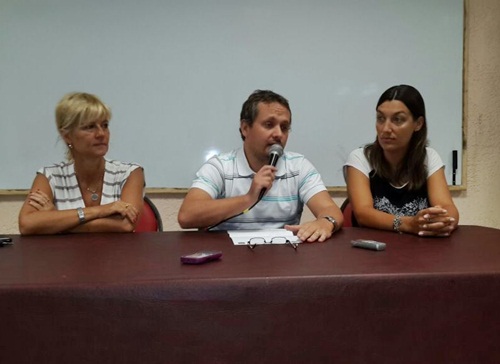 lasparejas-escuelaPrimaria.jpg