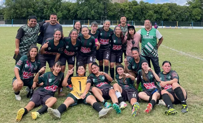 Captura de pantalla 2025-11-09 204742