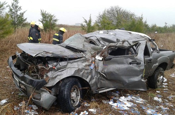 vuelco-autopista-tortugas-julio2015.jpg