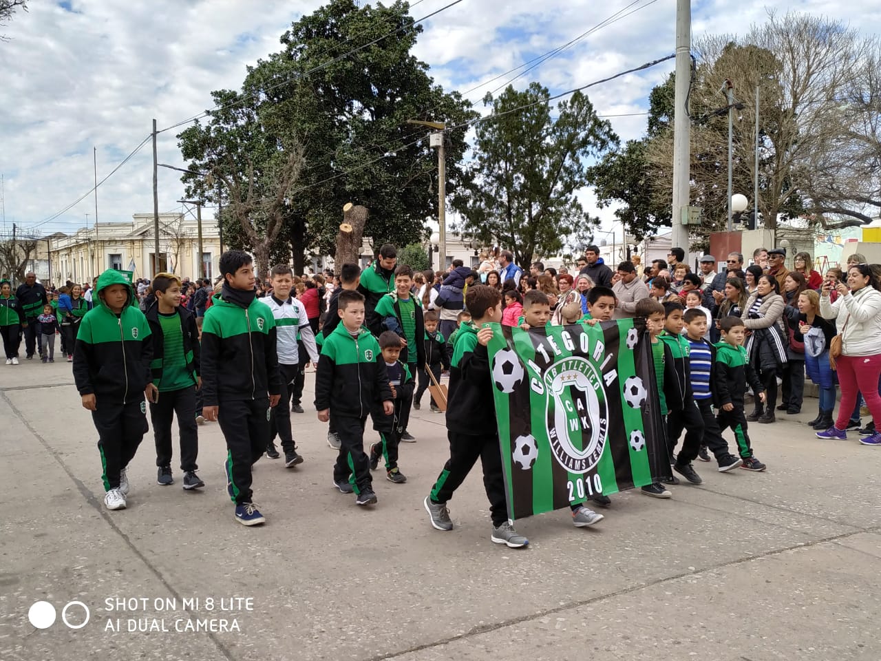 ea16e08d-216c-4a29-b534-de027cb28bd9