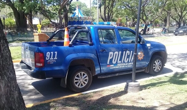 policia las parejas