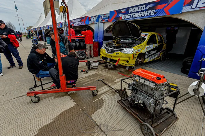 Renzo Bustamante 1VIE (5)[28927]