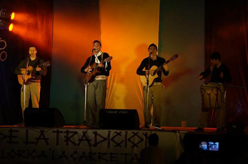 12226903_10207109119439799_544973930_n