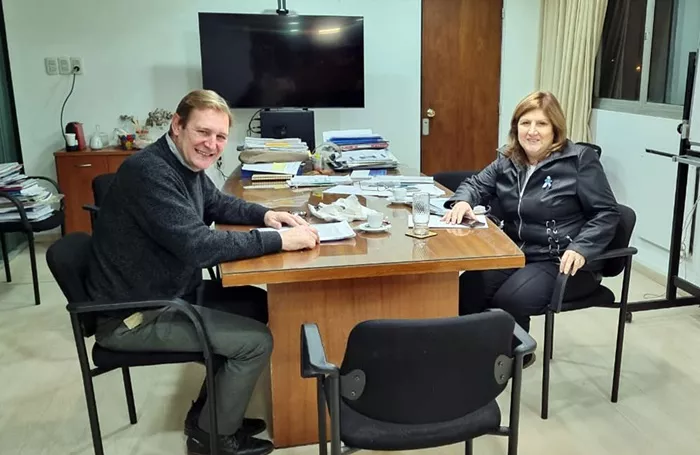 cg ministra educacion
