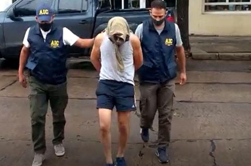 detenido camioneta incendiada
