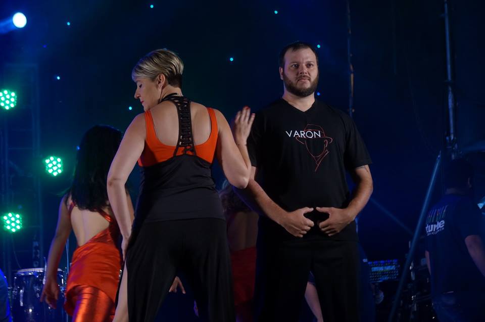 46517294_2330319917198581_8043700419366486016_n