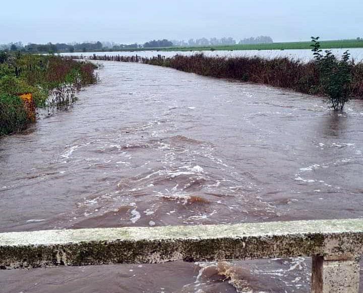 agua arroyo