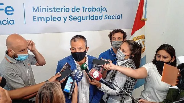 el-ministro-pusineri-vocero-la-posicion-la-provincia-el-conflicto-los-docentes-publicos