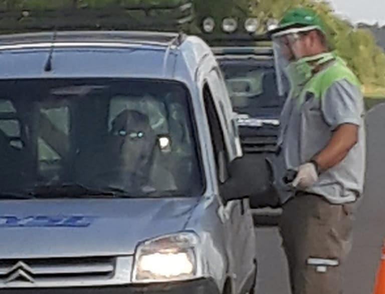 corona mascarillas inspectores transito las rosas