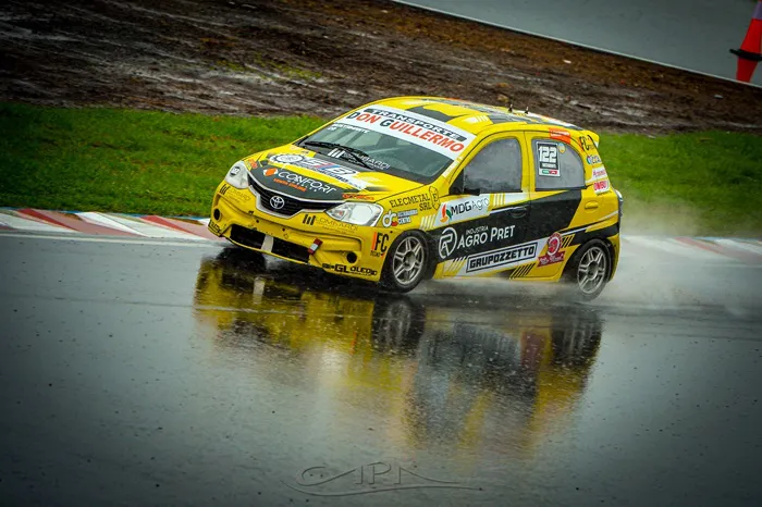 Renzo Bustamante (25)[27950]