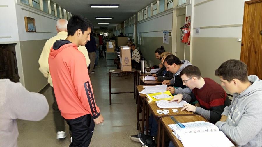 elecciones 2017 votand mesa