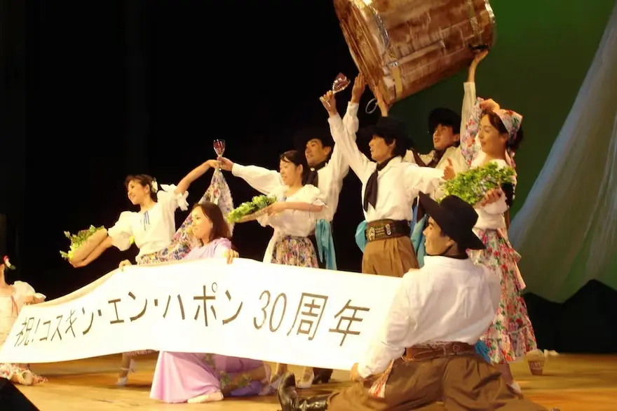 desde-1975-en-kawamata-se-realiza-una-replica-del-PHI55QZI4BFR3FXNUQQBKBPXA4