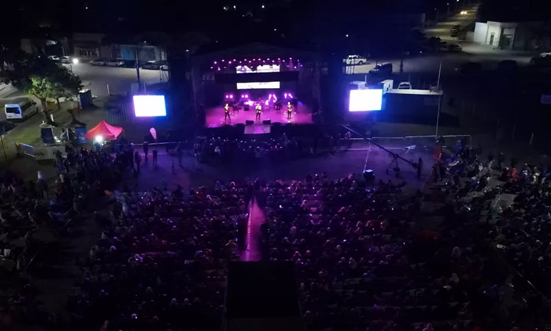 fiesta publico destino