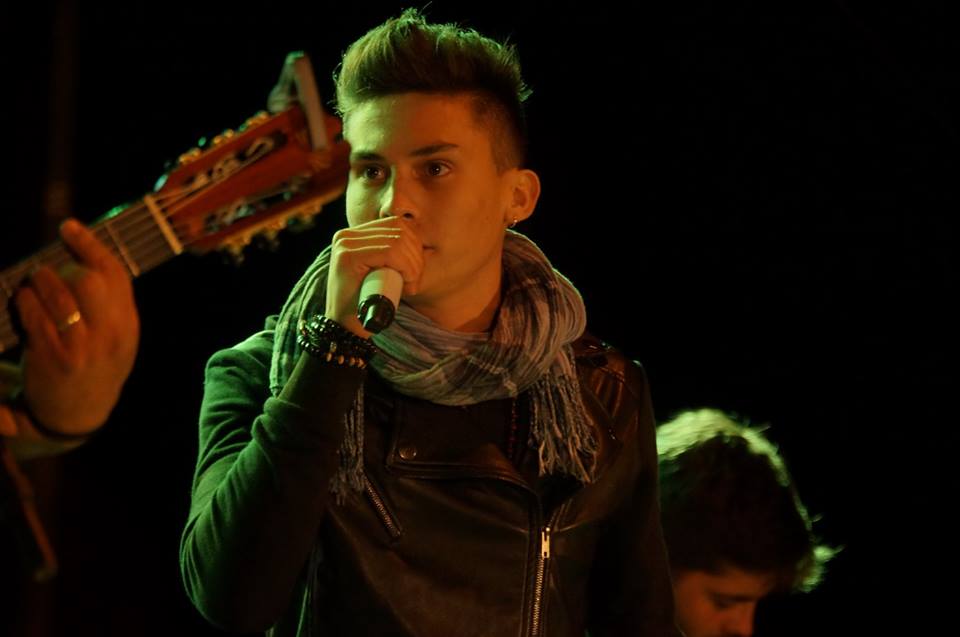 50463092_387787285303196_8509455456152846336_n