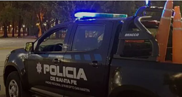 policia noche