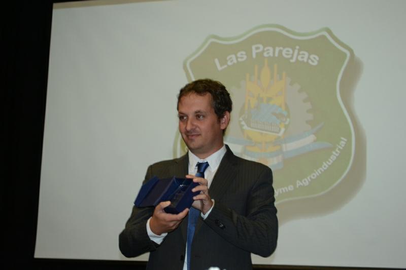 diego mansilla muestra las parejas
