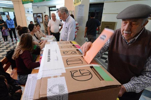 elecciones2015-urna.jpg